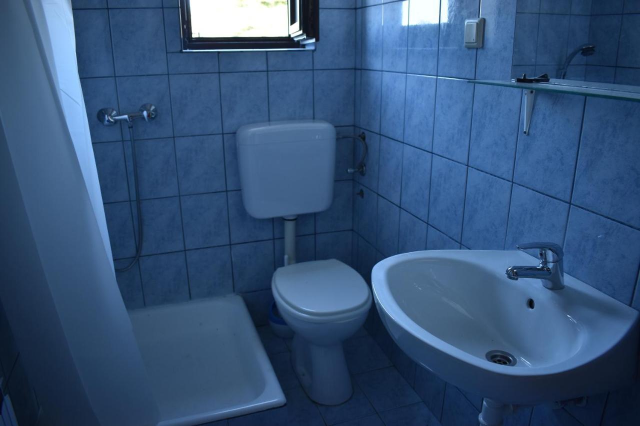 Apartmani Rade ヴォディツェ エクステリア 写真